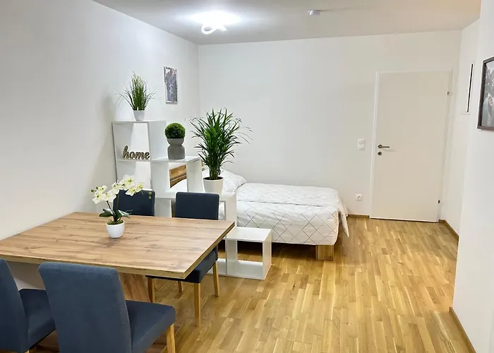 55 M2 Stylish With Balcony & Parking *