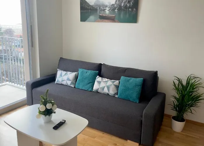 Apartment 55 M2 Stylish With Balcony & Parking *