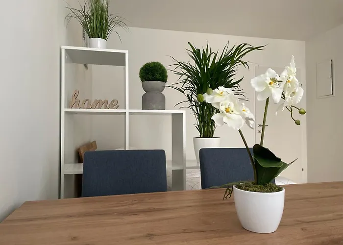 Apartment 55 M2 Stylish With Balcony & Parking